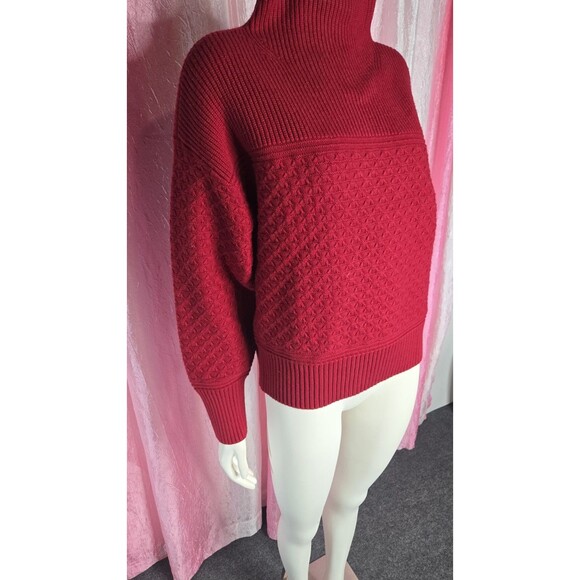 Ann Taylor Weekend Collection Red Cable Mock Neck Cotton Sweater Size Medium - Picture 3 of 9